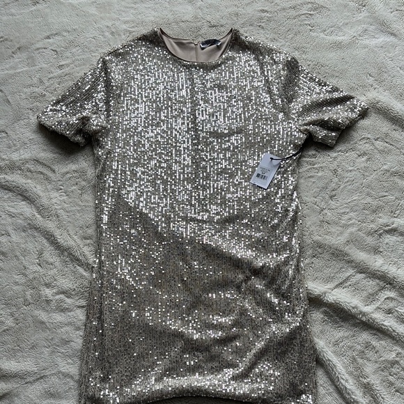 Devoted Champagne Sequin Dress Size Small - Picture 1 of 6